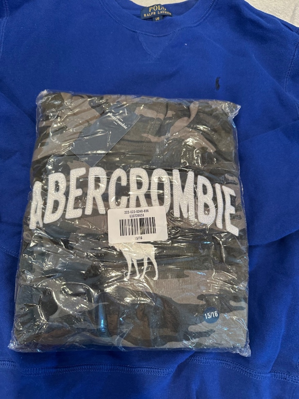 Abercrombie Kids Bundle 🌿 Camo Hoodie + Zip + Tee (15/16) - Picture 2 of 3